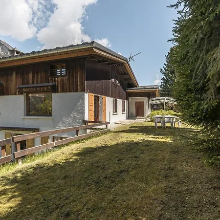 Les Carlines Des Bossons - By Care Concierge Lägenhet Chamonix